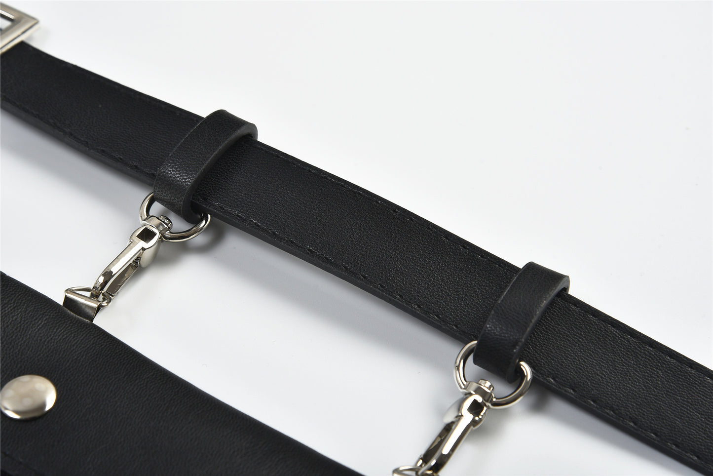 Leather belt