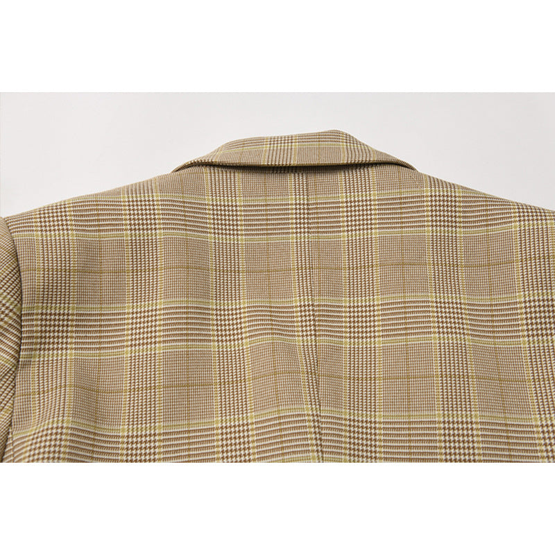 Women's plaid blazer